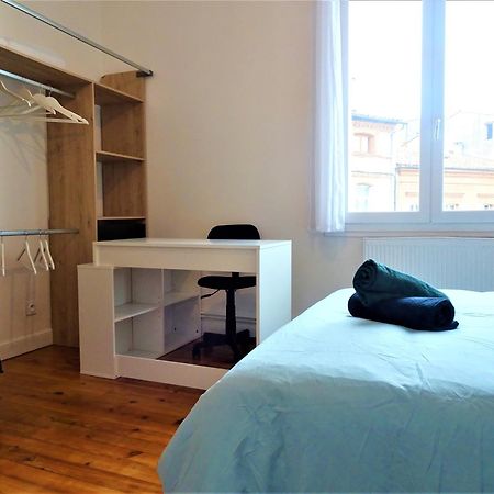 Chambre Privee Et Spacieuse Au Sein D'Un Logement Partage - Central, Quartier Villebourbon - 3 Chambres Doubles - 2 Balcons - Places De Stationnements Gratuites - 5 Min A Pied Gare Et Hypercentre Montauban Dış mekan fotoğraf