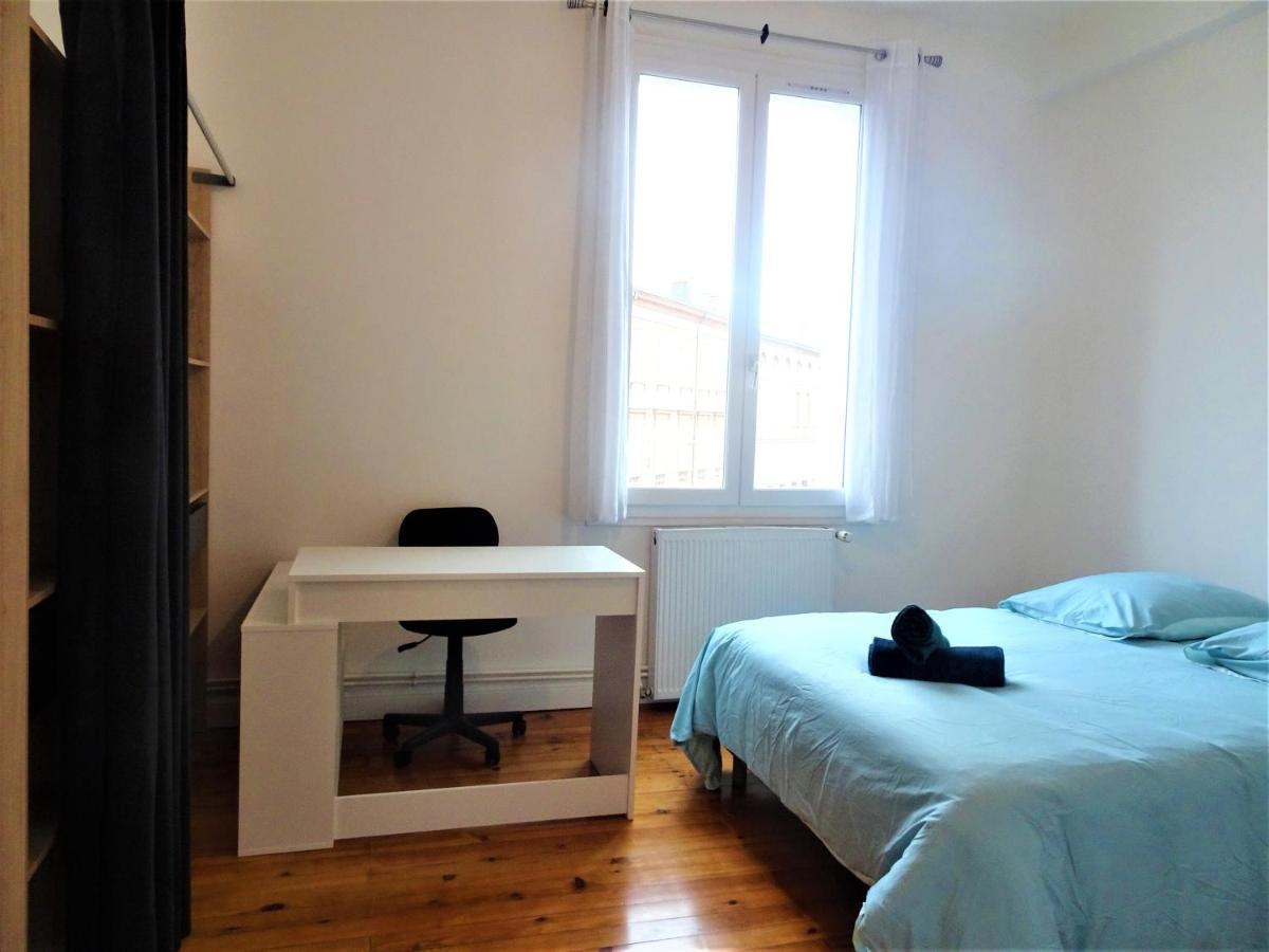 Chambre Privee Et Spacieuse Au Sein D'Un Logement Partage - Central, Quartier Villebourbon - 3 Chambres Doubles - 2 Balcons - Places De Stationnements Gratuites - 5 Min A Pied Gare Et Hypercentre Montauban Dış mekan fotoğraf