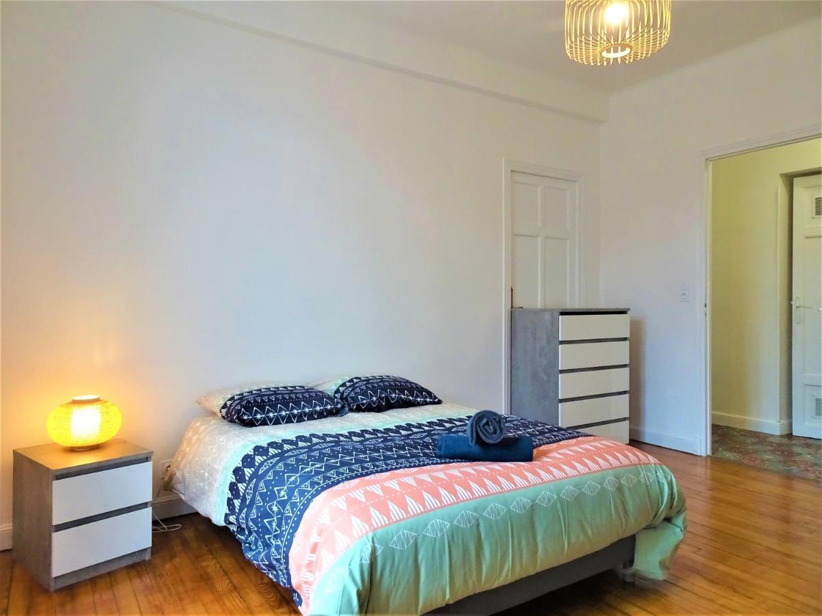 Chambre Privee Et Spacieuse Au Sein D'Un Logement Partage - Central, Quartier Villebourbon - 3 Chambres Doubles - 2 Balcons - Places De Stationnements Gratuites - 5 Min A Pied Gare Et Hypercentre Montauban Dış mekan fotoğraf