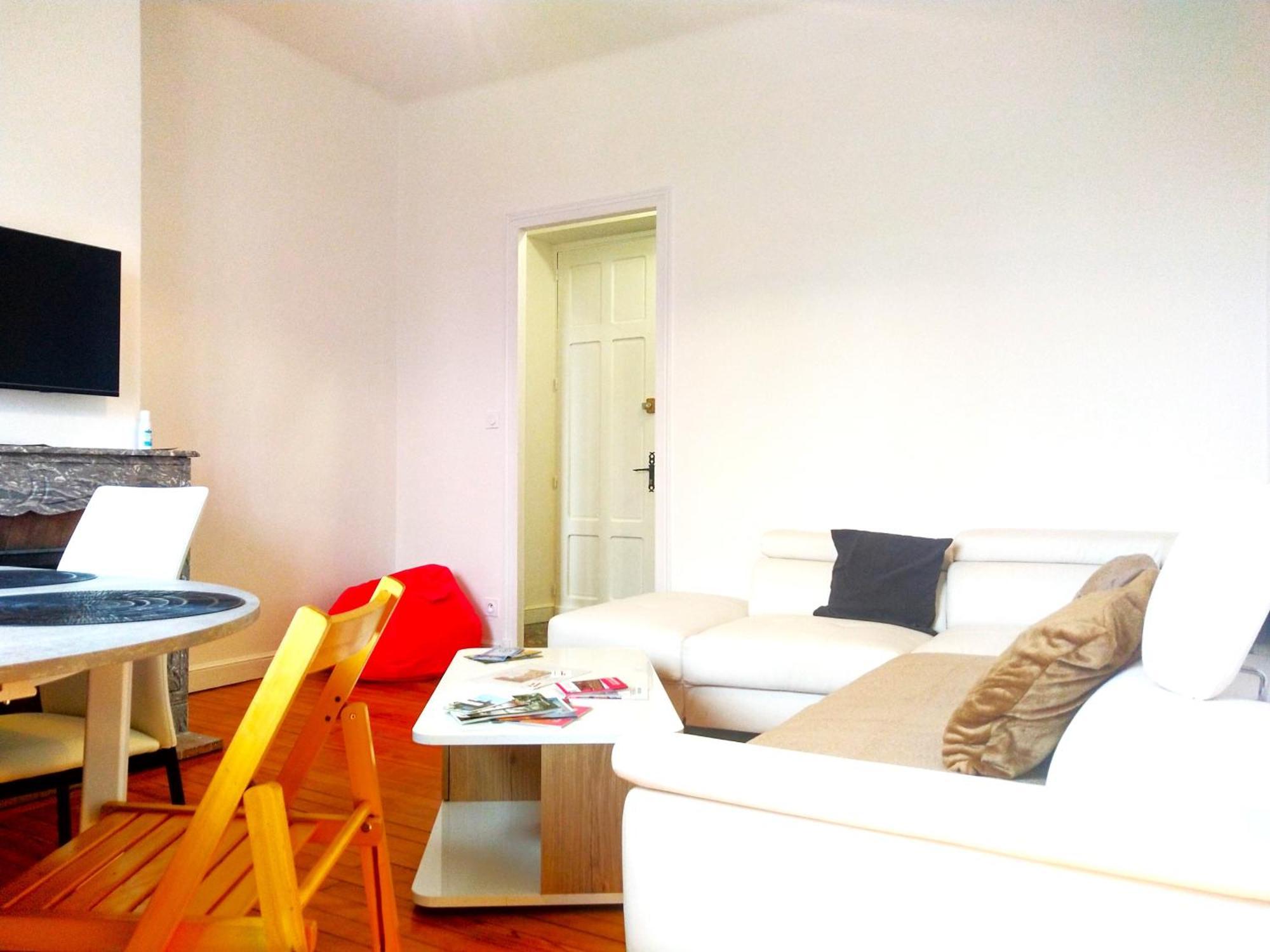 Chambre Privee Et Spacieuse Au Sein D'Un Logement Partage - Central, Quartier Villebourbon - 3 Chambres Doubles - 2 Balcons - Places De Stationnements Gratuites - 5 Min A Pied Gare Et Hypercentre Montauban Dış mekan fotoğraf