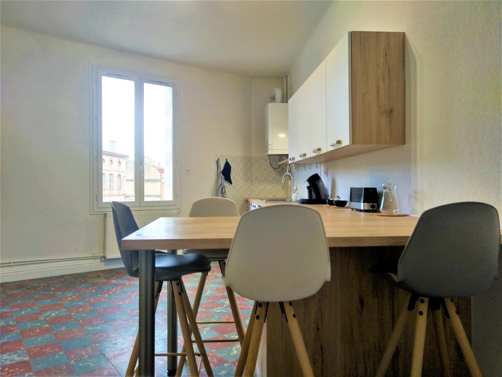 Chambre Privee Et Spacieuse Au Sein D'Un Logement Partage - Central, Quartier Villebourbon - 3 Chambres Doubles - 2 Balcons - Places De Stationnements Gratuites - 5 Min A Pied Gare Et Hypercentre Montauban Dış mekan fotoğraf