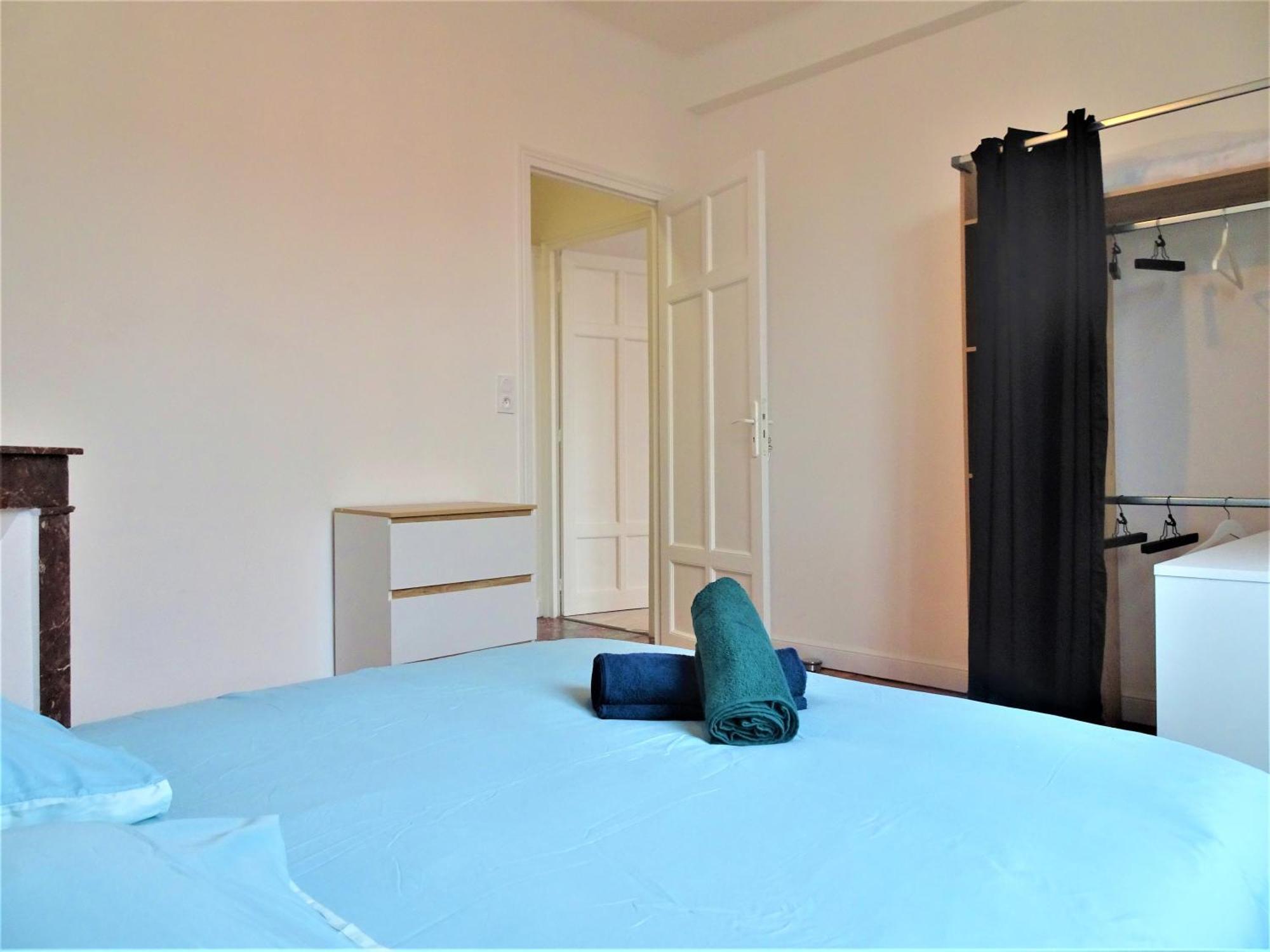 Chambre Privee Et Spacieuse Au Sein D'Un Logement Partage - Central, Quartier Villebourbon - 3 Chambres Doubles - 2 Balcons - Places De Stationnements Gratuites - 5 Min A Pied Gare Et Hypercentre Montauban Dış mekan fotoğraf